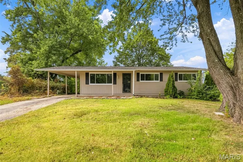3361 Clemens Court, St Charles, MO β listing photo 1