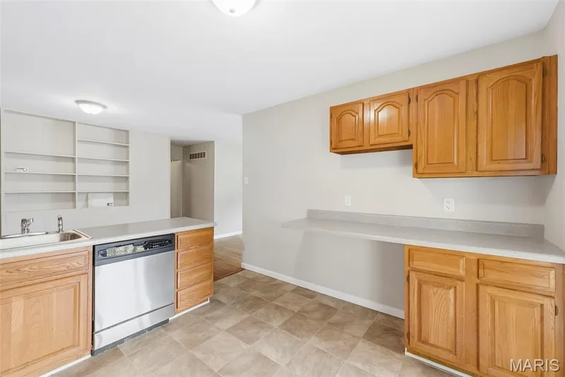 Kitchen Open to the Dining Area — 3361 Clemens Court, St Charles, MO 63301