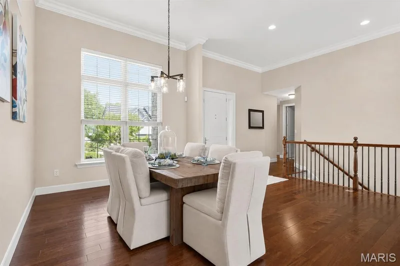 311 Gateview Drive, Wentzville, MO 63385 — listing photo 7 of 42