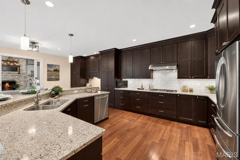 311 Gateview Drive, Wentzville, MO 63385 — listing photo 13 of 42