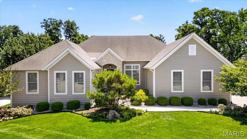 311 Gateview Drive, Wentzville, MO 63385 — listing photo 1 of 42