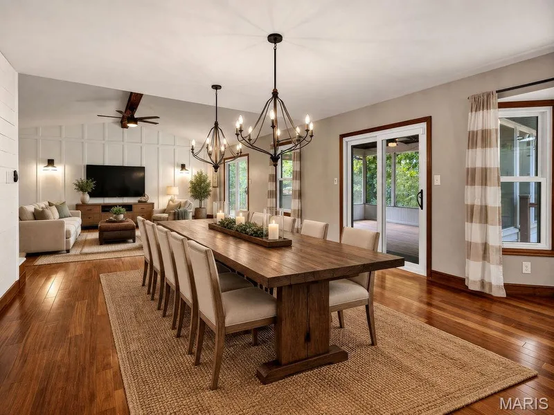 VITRUALLY STAGED Dining Area — 2 Patrick Lane, Defiance, MO 63341