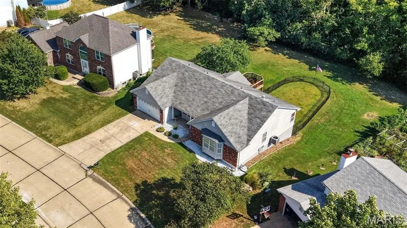 7235 Picasso Drive, Dardenne Prairie, MO 63368 — listing photo 48 of 53