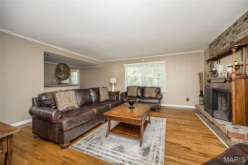 1372 White Road, Chesterfield, MO 63017 — listing photo 16 of 60