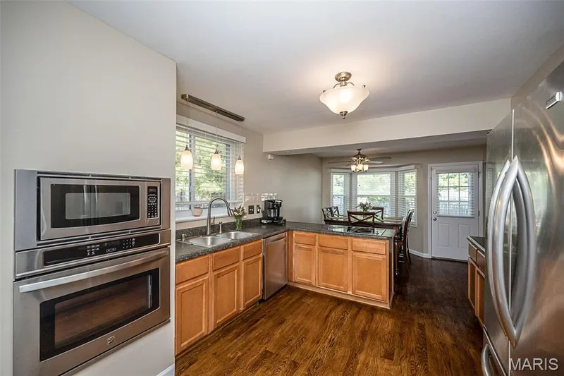 1372 White Road, Chesterfield, MO 63017 — listing photo 27 of 60