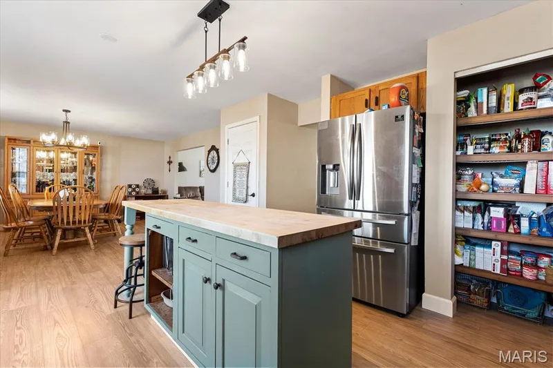 121 Whisper Creek Drive, Wentzville, MO 63385 — listing photo 13 of 39