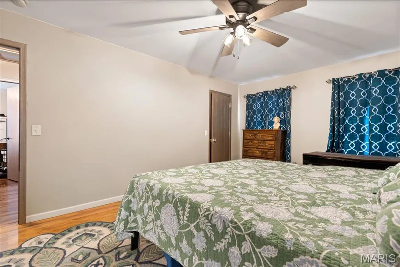 121 Whisper Creek Drive, Wentzville, MO 63385 — listing photo 18 of 39