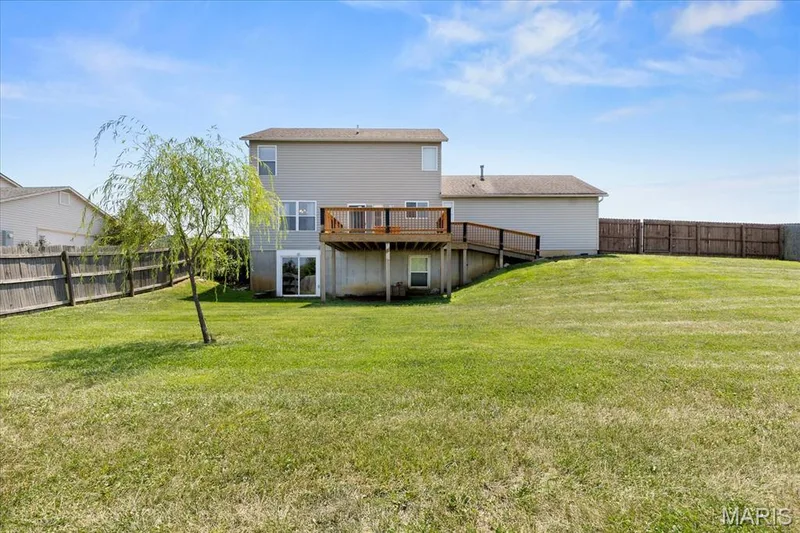 121 Whisper Creek Drive, Wentzville, MO 63385 — listing photo 37 of 39
