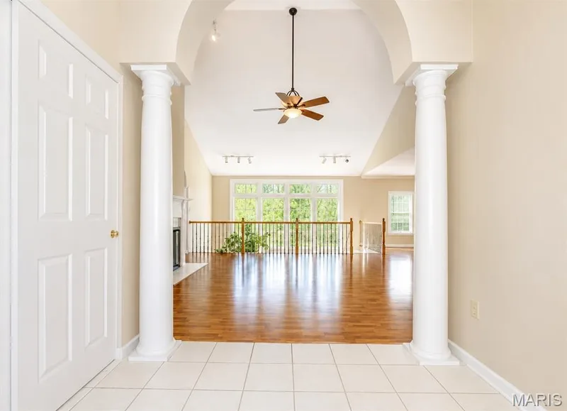 1605 Ridge Bend Drive, Glencoe, MO 63038 — listing photo 3 of 37