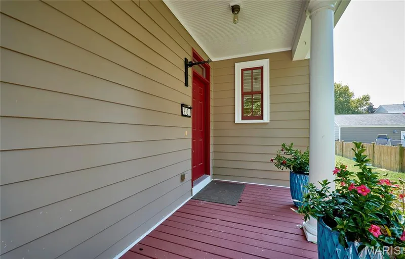 3321 Canal Street, St Charles, MO 63301 — listing photo 3 of 25