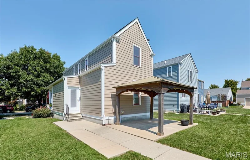 3321 Canal Street, St Charles, MO 63301 — listing photo 22 of 25