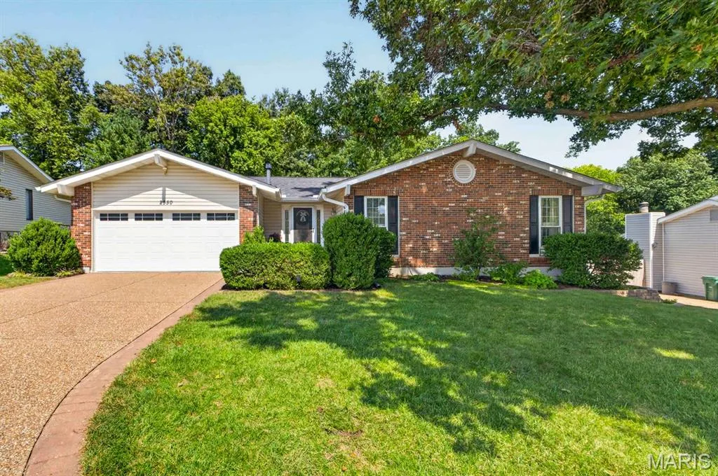 2550 Trenton Station, St Charles, MO 63303 — listing photo 1 of 40
