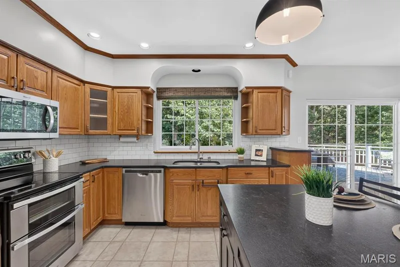 2550 Trenton Station, St Charles, MO 63303 — listing photo 19 of 40