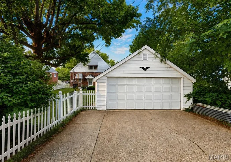 1029 Jackson Street, St Charles, MO 63301 — listing photo 41 of 42