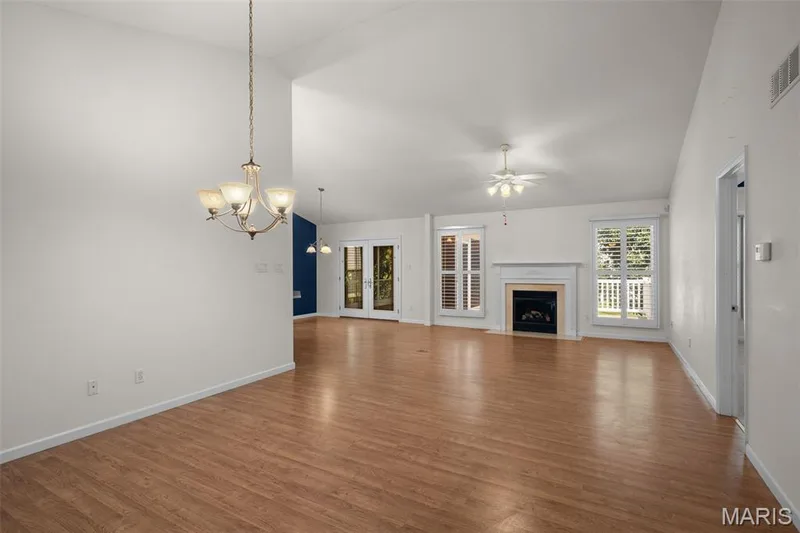723 River Glen Drive, O'Fallon, MO 63368 — listing photo 5 of 49