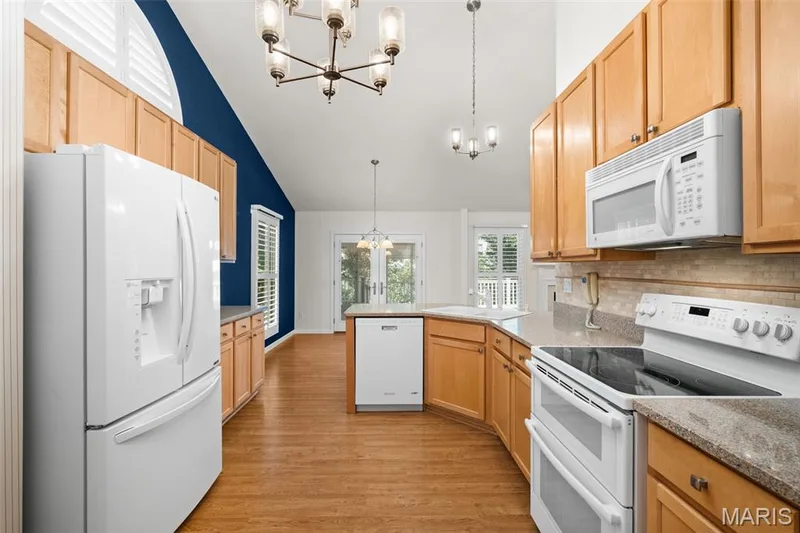 723 River Glen Drive, O'Fallon, MO 63368 — listing photo 15 of 49