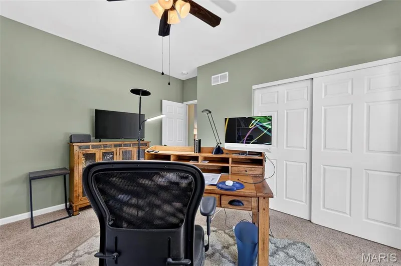 18 Eagle Bluff Lane, St Charles, MO 63303 — listing photo 17 of 46