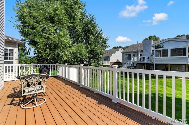 18 Eagle Bluff Lane, St Charles, MO 63303 — listing photo 23 of 46