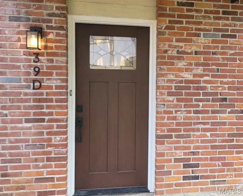 New & stylish fiberglass entry door with decorative cut glass — 39 Park Charles Boulevard S #D, St Peters, MO 63376