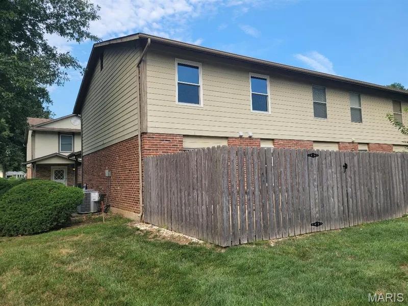 Rear view of building — 39 Park Charles Boulevard S #D, St Peters, MO 63376