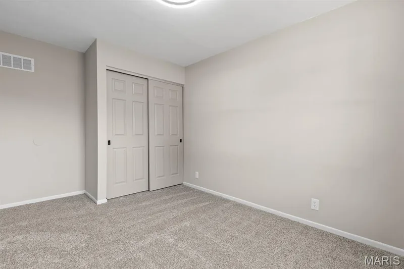 Bedroom 2 view 3 — 39 Park Charles Boulevard S #D, St Peters, MO 63376