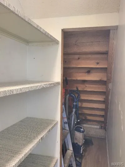 Extra storage — 39 Park Charles Boulevard S #D, St Peters, MO 63376
