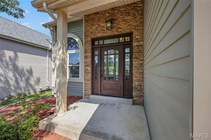 170 Autumn Chase Drive, O'Fallon, MO 63366 — listing photo 2 of 57