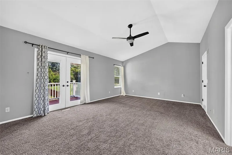 170 Autumn Chase Drive, O'Fallon, MO 63366 — listing photo 4 of 57