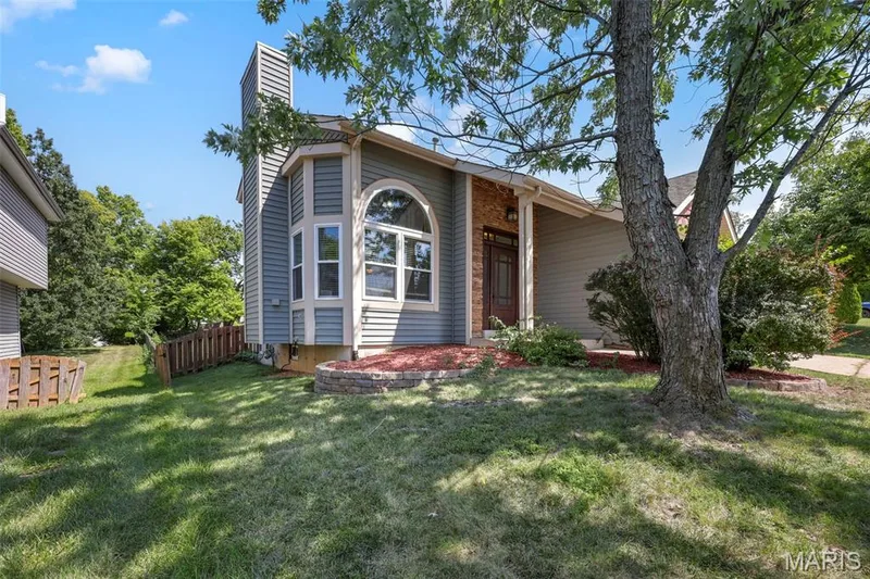 170 Autumn Chase Drive, O'Fallon, MO 63366 — listing photo 8 of 57