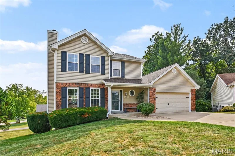 4533 Cambrook Drive, St Charles, MO 63304 — listing photo 2 of 28
