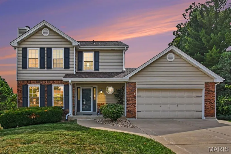 4533 Cambrook Drive, St Charles, MO 63304 — listing photo 4 of 28
