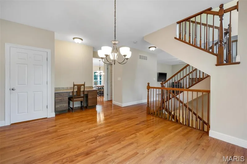 1016 Gardenbridge Place, St Charles, MO 63303 — listing photo 19 of 60