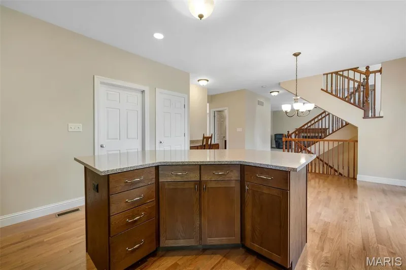 1016 Gardenbridge Place, St Charles, MO 63303 — listing photo 25 of 60