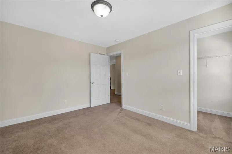 1016 Gardenbridge Place, St Charles, MO 63303 — listing photo 42 of 60