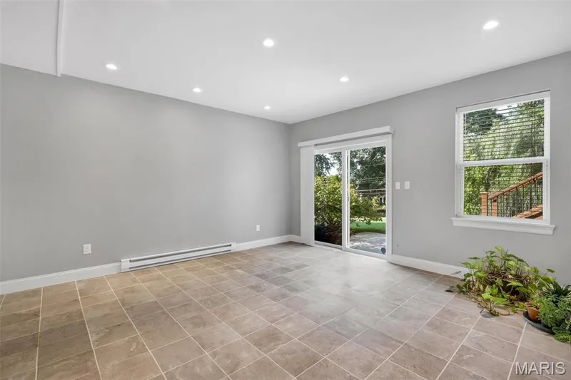 1016 Gardenbridge Place, St Charles, MO 63303 — listing photo 46 of 60