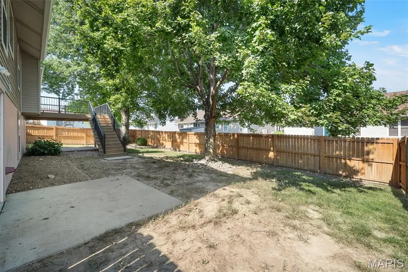 1822 Highgrove Drive, O'Fallon, MO 63366 — listing photo 34 of 36
