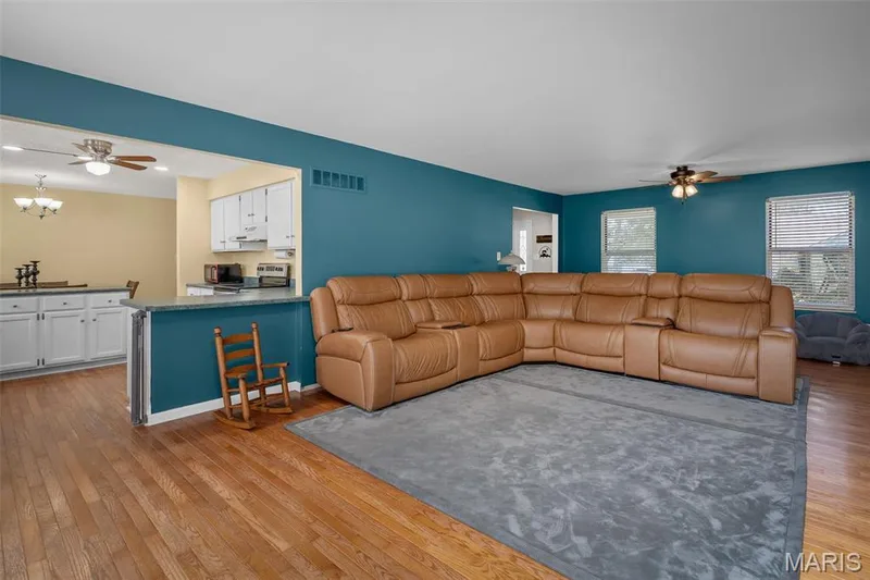 1266 Stephenridge Drive, St Charles, MO 63304 — listing photo 11 of 39