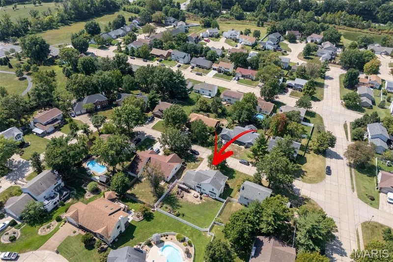 1266 Stephenridge Drive, St Charles, MO 63304 — listing photo 34 of 39
