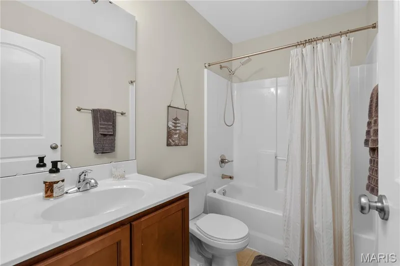 465 Fall River Lane, St Charles, MO 63304 — listing photo 24 of 30