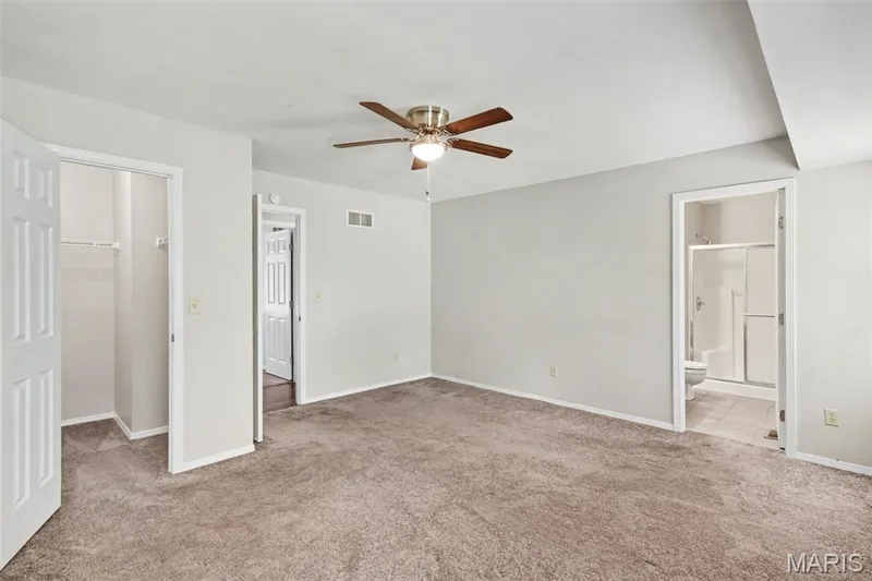 217 Royallsprings Parkway, O'Fallon, MO 63368 — listing photo 8 of 15