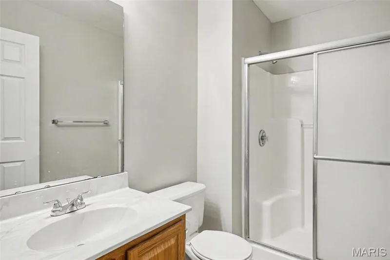 217 Royallsprings Parkway, O'Fallon, MO 63368 — listing photo 10 of 15
