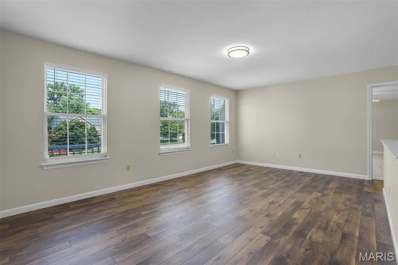 681 Zumwalt Crossing, O'Fallon, MO 63366 — listing photo 32 of 55