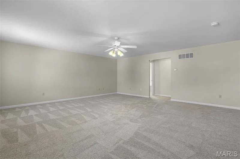 681 Zumwalt Crossing, O'Fallon, MO 63366 — listing photo 36 of 55