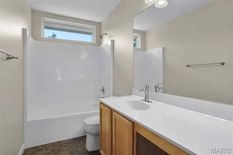 681 Zumwalt Crossing, O'Fallon, MO 63366 — listing photo 43 of 55