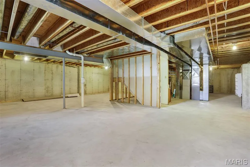 681 Zumwalt Crossing, O'Fallon, MO 63366 — listing photo 45 of 55