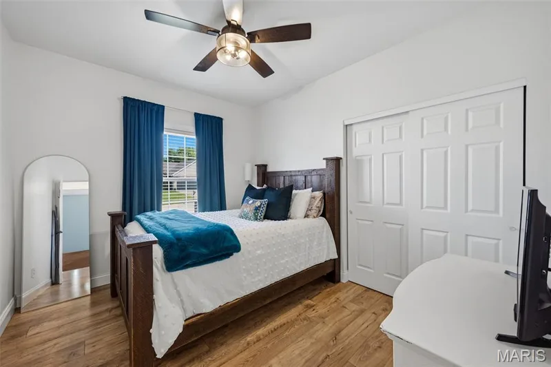 348 Fallon Parkway, O'Fallon, MO 63376 — listing photo 17 of 39