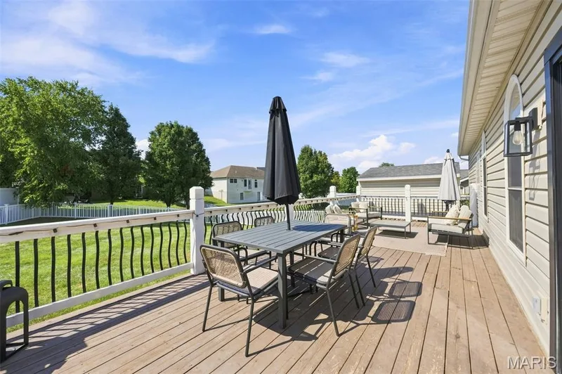 348 Fallon Parkway, O'Fallon, MO 63376 — listing photo 30 of 39