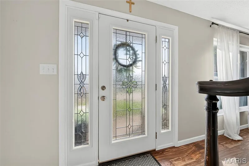 1941 Royal Heir Drive, O'Fallon, MO 63366 — listing photo 4 of 46