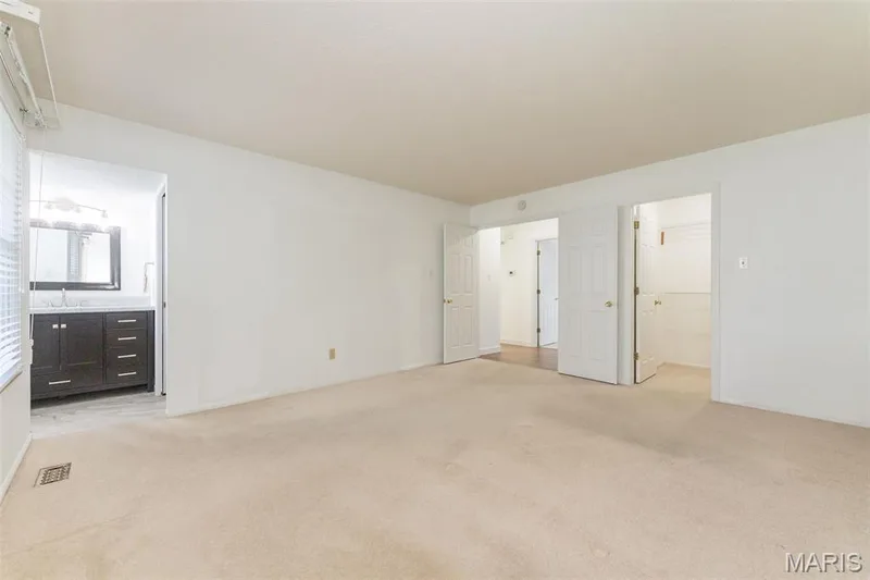 1124 Athena Way, St Peters, MO 63376 — listing photo 24 of 36