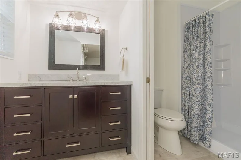 1124 Athena Way, St Peters, MO 63376 — listing photo 27 of 36